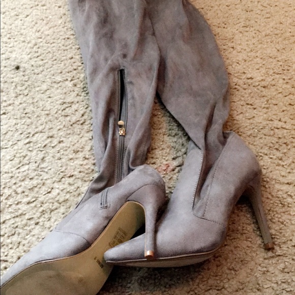 Thigh high boots - Picture 1 of 2